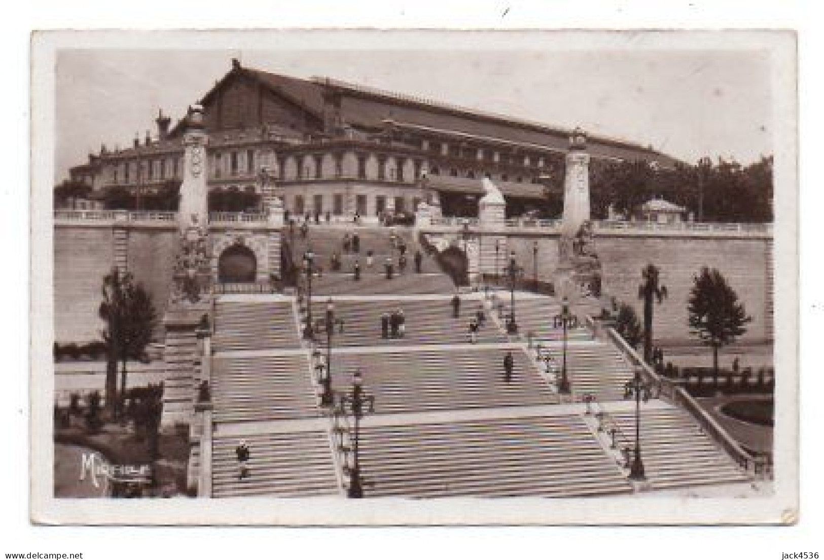 Carte Postale Ancienne - Circulé - Dép. 13 - MARSEILLE - Escalier De La Gare - Quartier De La Gare, Belle De Mai, Plombières