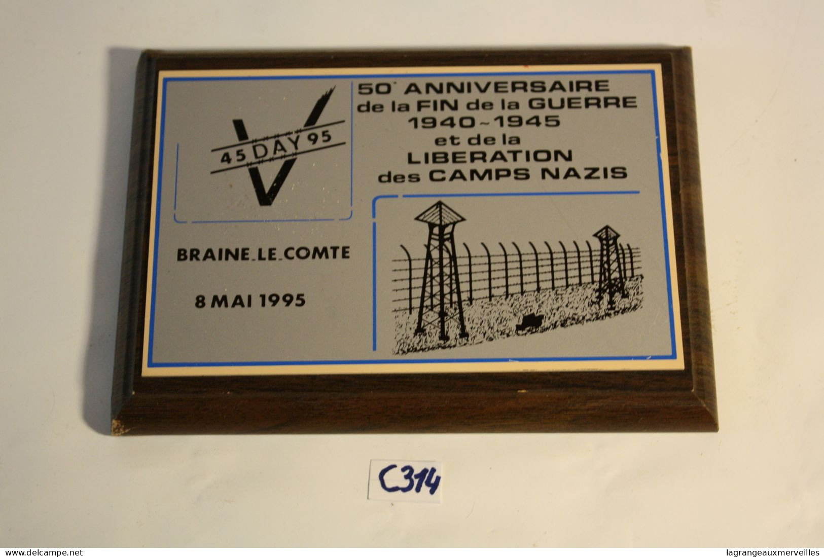 C314 Souvenir Braine Le Comte - 50 ème Anniversaire - Libération Des Camps Nazis 1995 - Oggetti 'Ricordo Di'