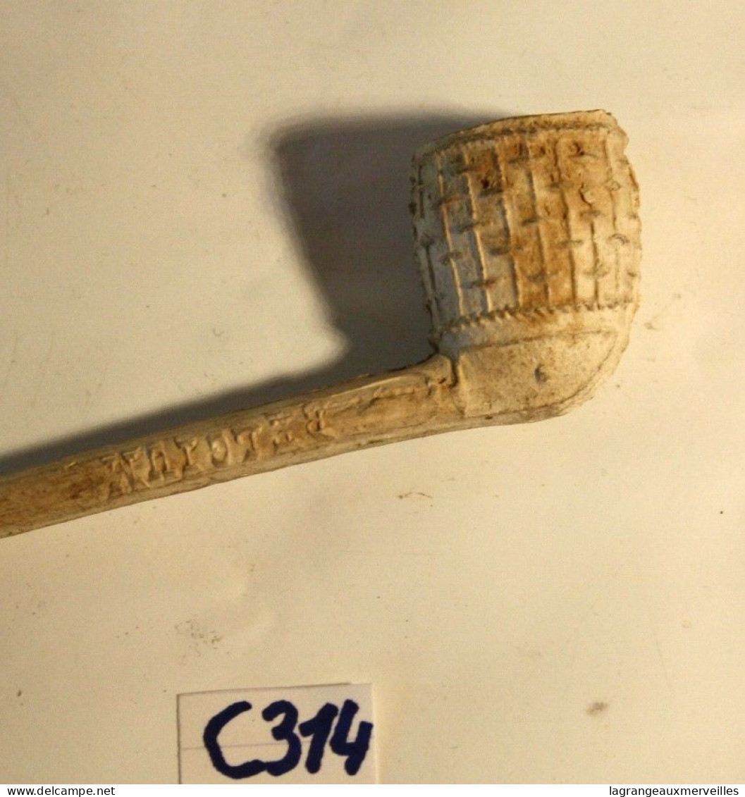 C314 Ancienne Pipe En Terre Cuite Et Os - Belgium - Collection - - Pipes En Terre Et Porcelaine