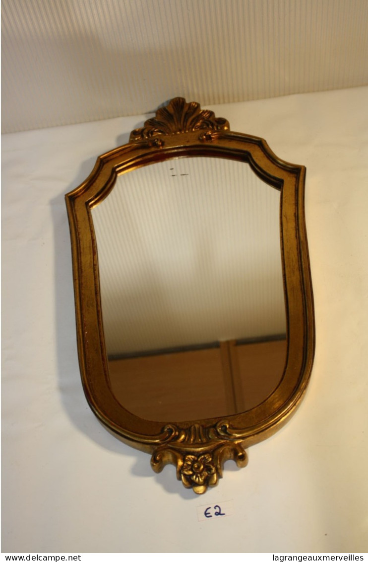 E2 Ancien Miroir En Bois Doré - France - 1970 1980 - Espejos