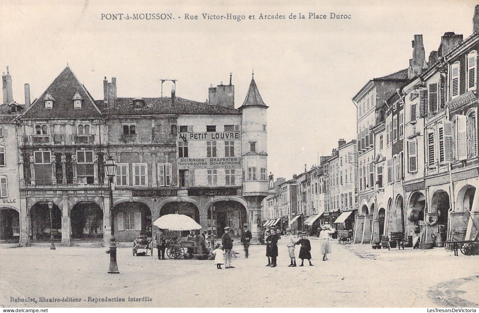 FRANCE - Pont A Mousson - Rue Victor Hugo Et Arcades De La Place Duroc - Animé - Carte Postale Ancienne - Pont A Mousson