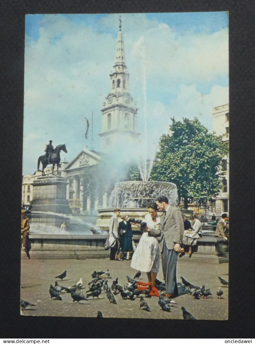 CPSM - LONDON/LONDRES (Angleterre) : Fontaine Trafalgar Square - Trafalgar Square