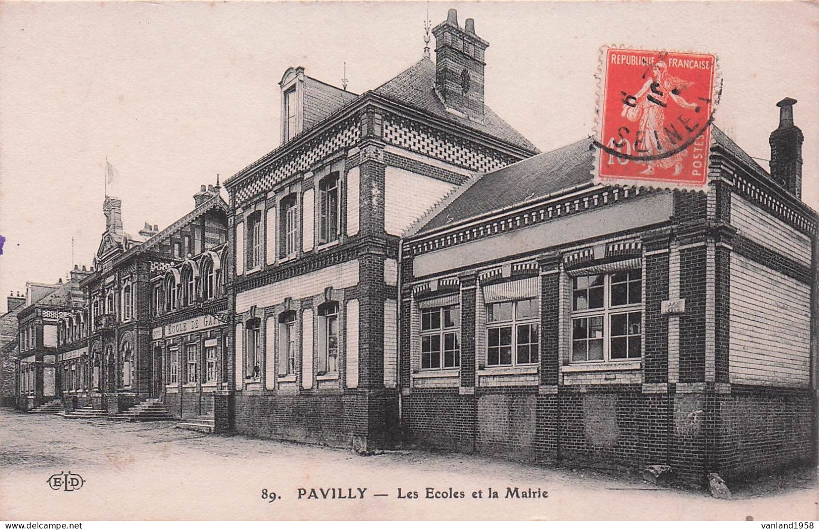 PAVILLY-les écoles Et La Mairie - Pavilly