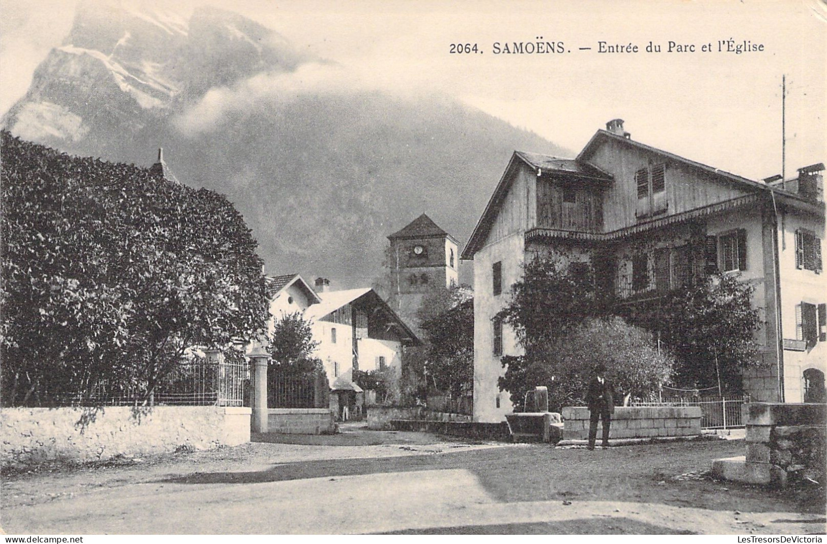 FRANCE - Samoens - Entrée Du Parc Et L'eglise - Carte Postale Ancienne - Samoëns