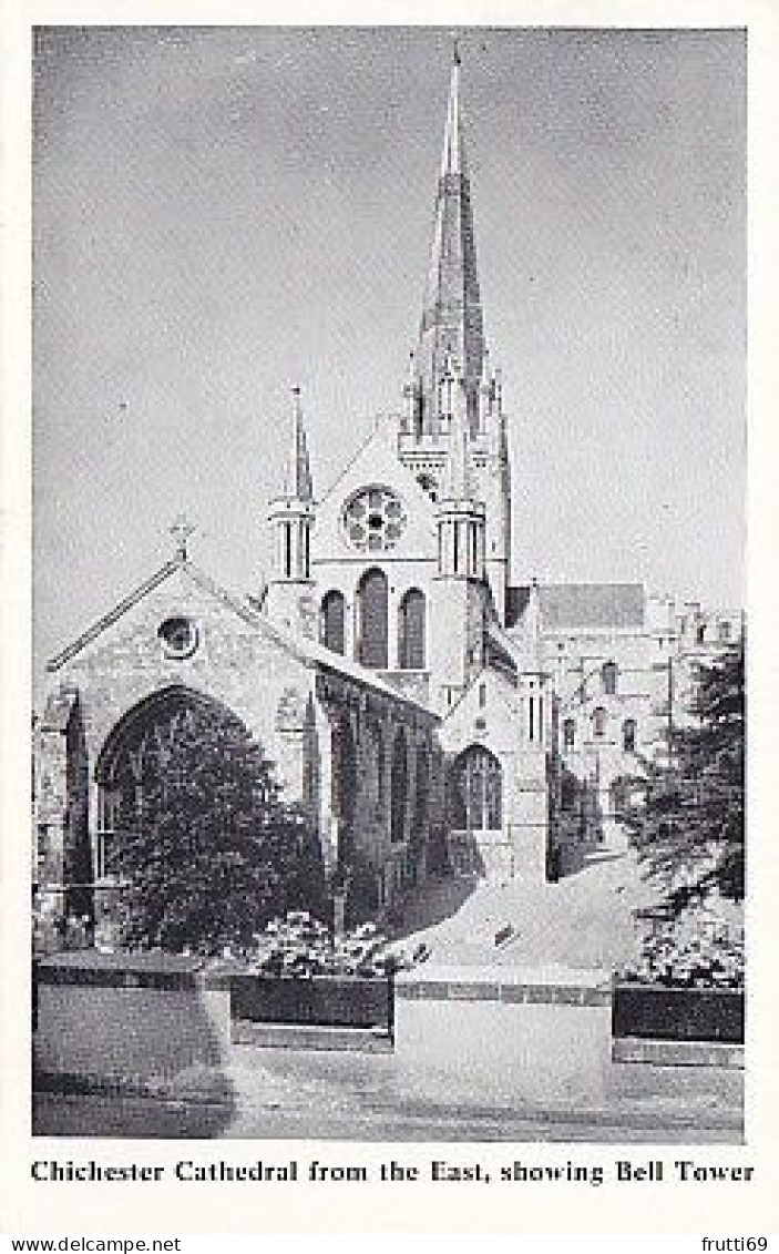 AK 191786 ENGLAND - Chichester Cathedral From The East, Showing Bell Tower - Chichester
