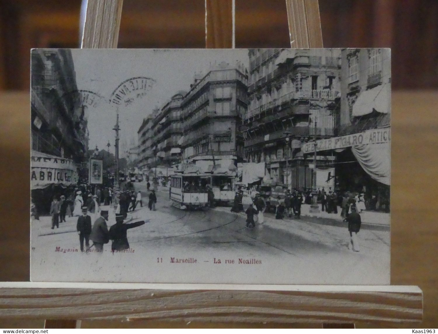 CARTE POSTALE MARSEILLE ET LE TRAMWAY. - Tramways