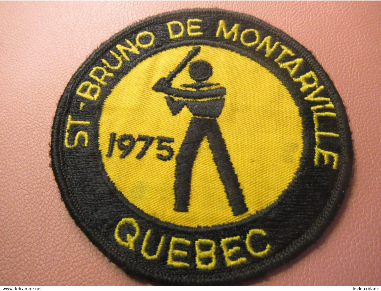 SPORT/Base-Ball/ Ecusson Tissu Ancien /QUEBEC/ST-Bruno De Montarville /1975           ET619 - Patches