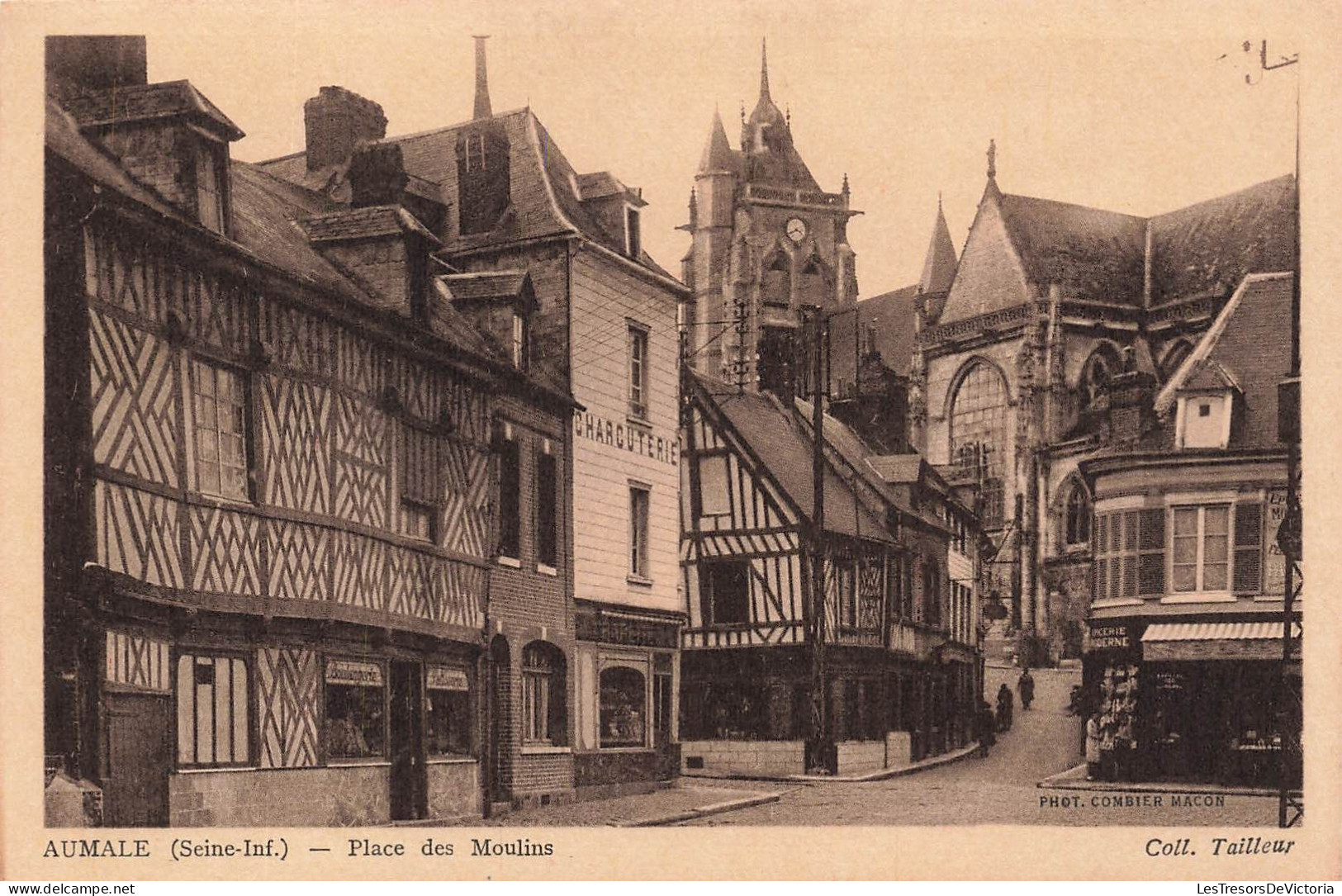 FRANCE - Aumale - Place Des Moulins - Carte Postale Ancienne - Sonstige & Ohne Zuordnung