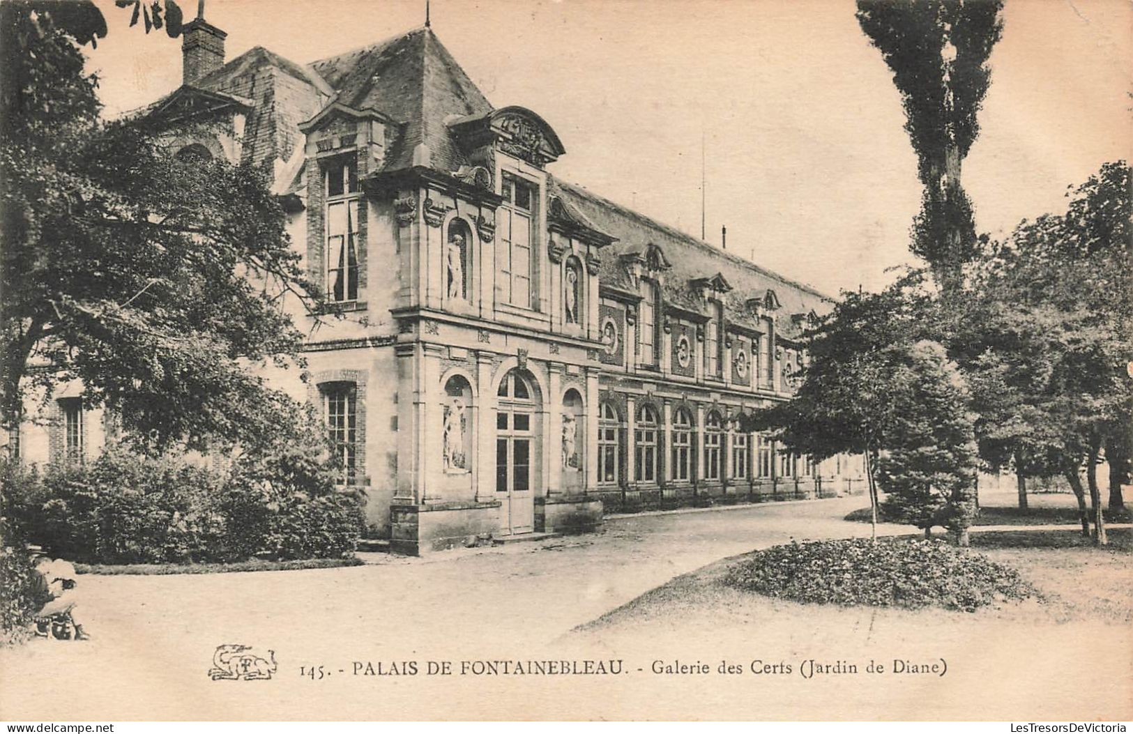FRANCE - Fontainebleau - Palais De Fontainebleau - Galerie Des Cerfs (Jardin De Diane) - Carte Postale Ancienne - Fontainebleau