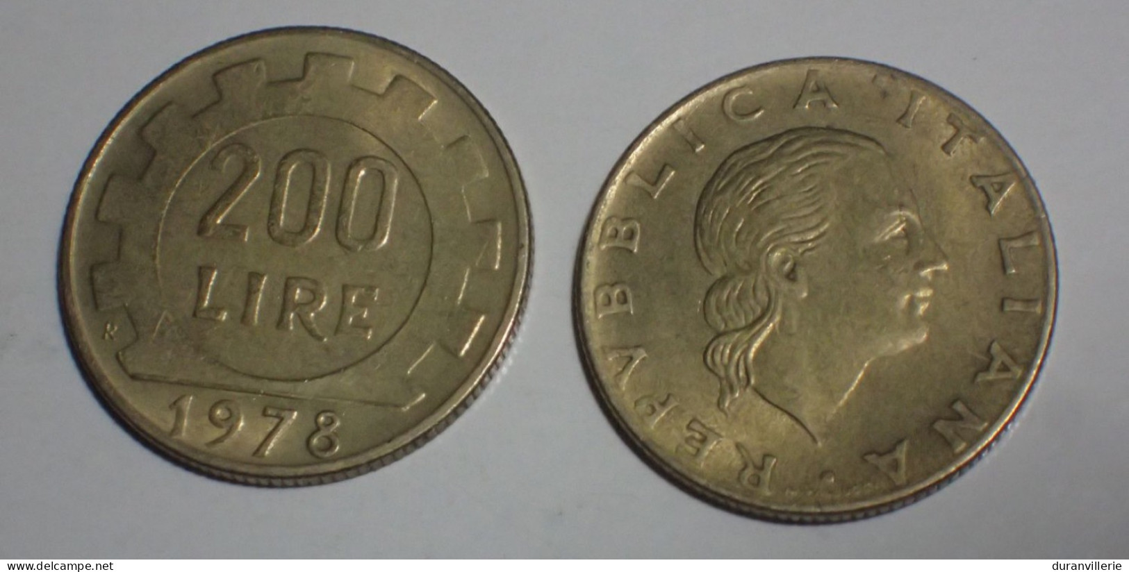 200 Lire , ITALIE , Alu-Bronze , 1978 , KM 105 - 200 Liras