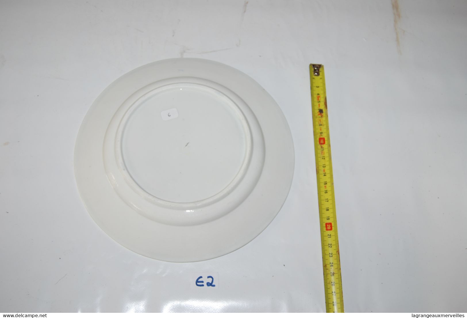 E2 Assiette En Porcelaine De Tournai - Décor Chenille, Double Filet Avec Dent De Loup - Décor Peu Courant - Rare Tiles 6 - Tournai (BEL)