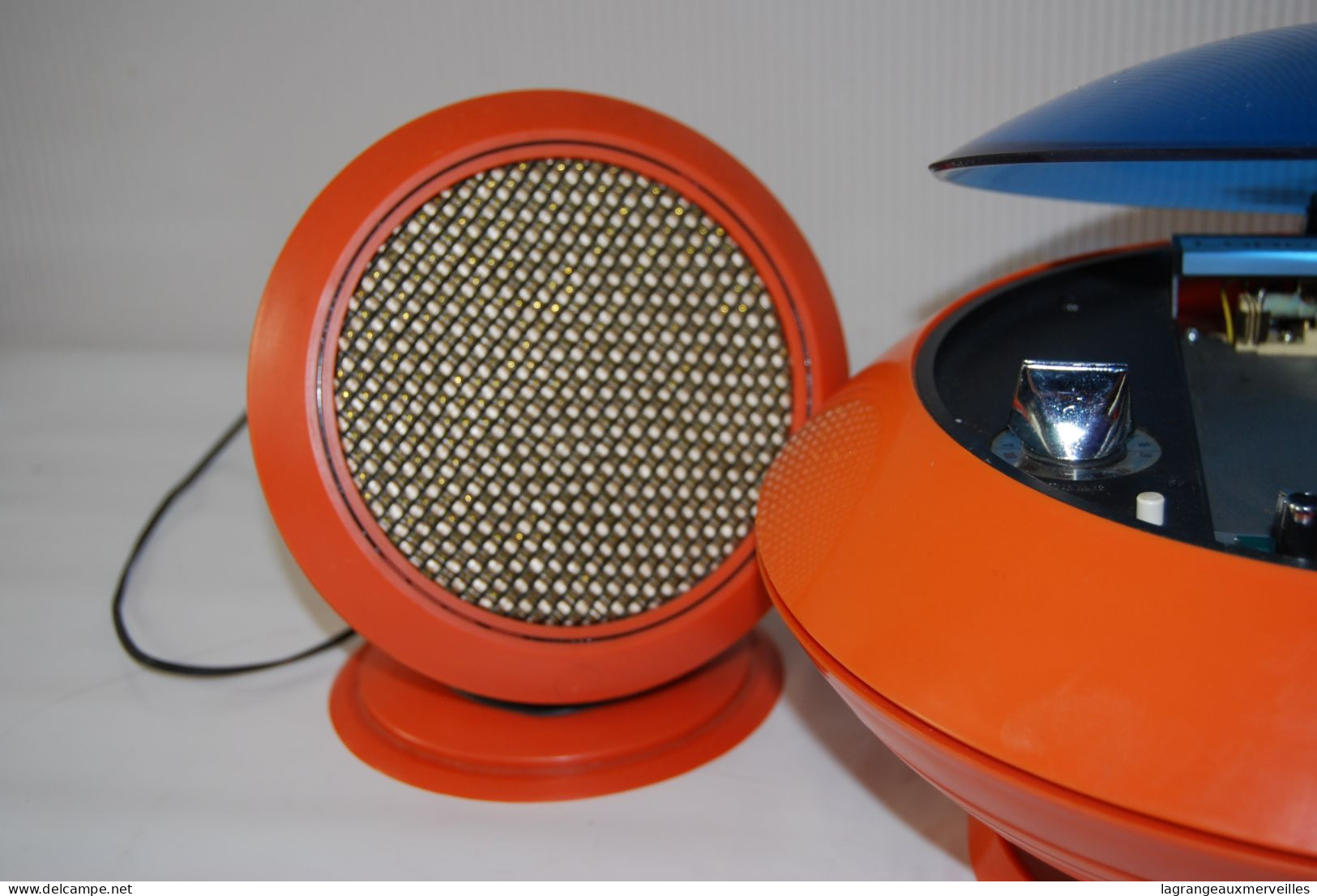 E2 Ancienne Radio Stéréo Toro 8 - 1970 - Model Space Age - Orange - Vintage - Jugendstil / Art Déco