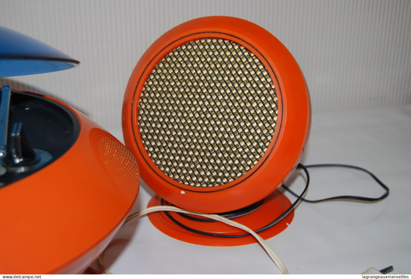 E2 Ancienne Radio Stéréo Toro 8 - 1970 - Model Space Age - Orange - Vintage - Jugendstil / Art Déco