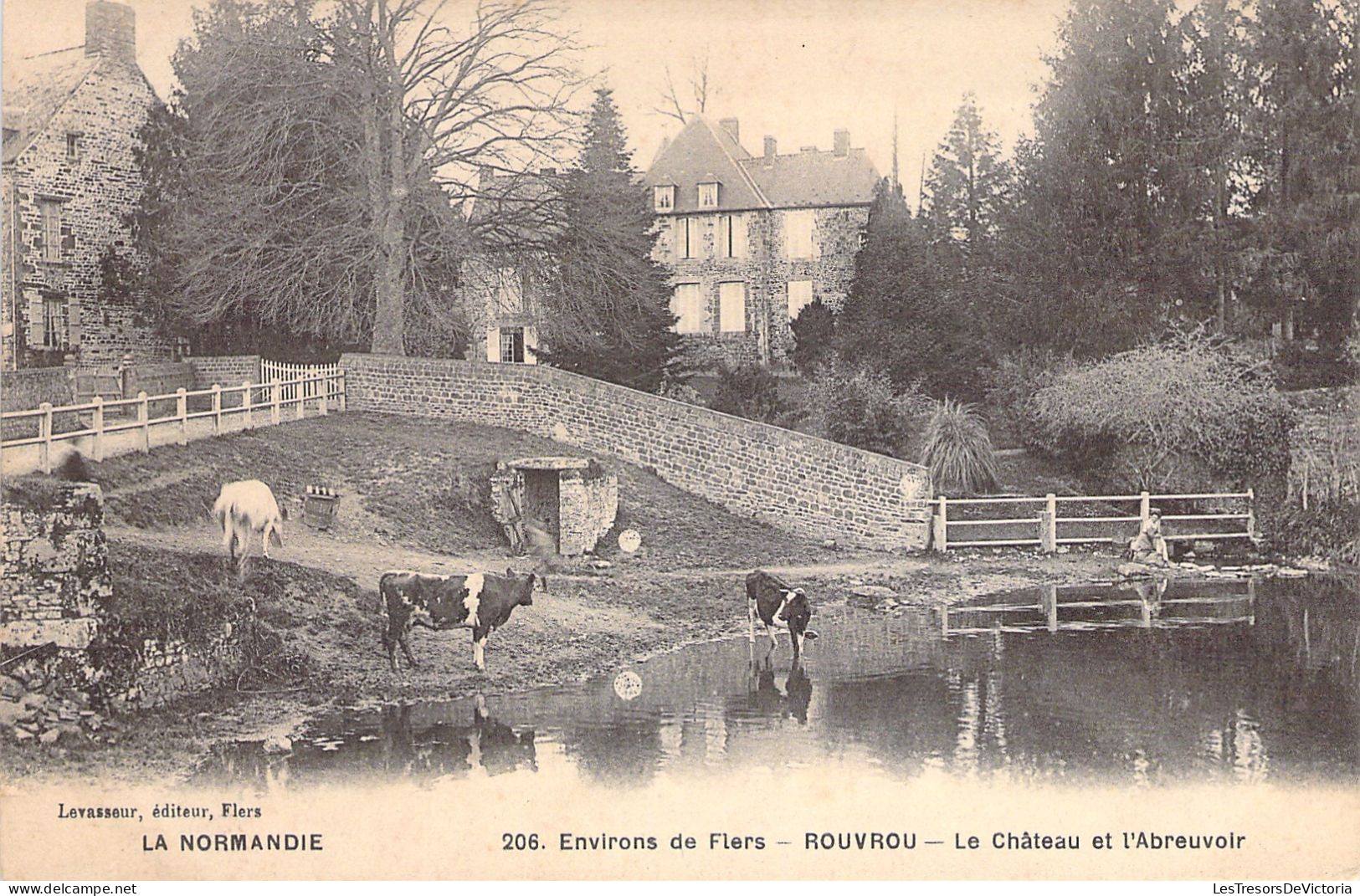 FRANCE - Environs De Flers - Rouvrou - Le Chateau Et L'abreuvoir - Vaches - Carte Postale Ancienne - Autres & Non Classés