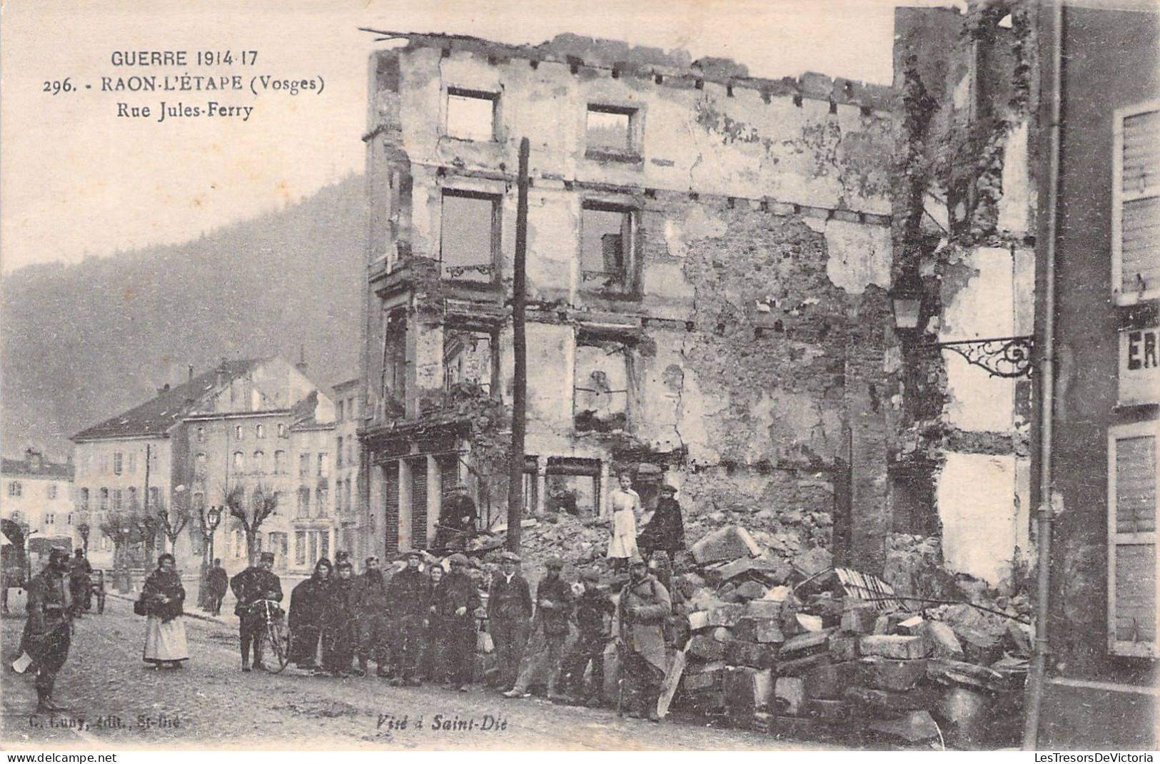 FRANCE - Raon L'etape - Rue Jules Ferry - Guerre 1914 / 17 - Animé - Carte Postale Ancienne - Raon L'Etape