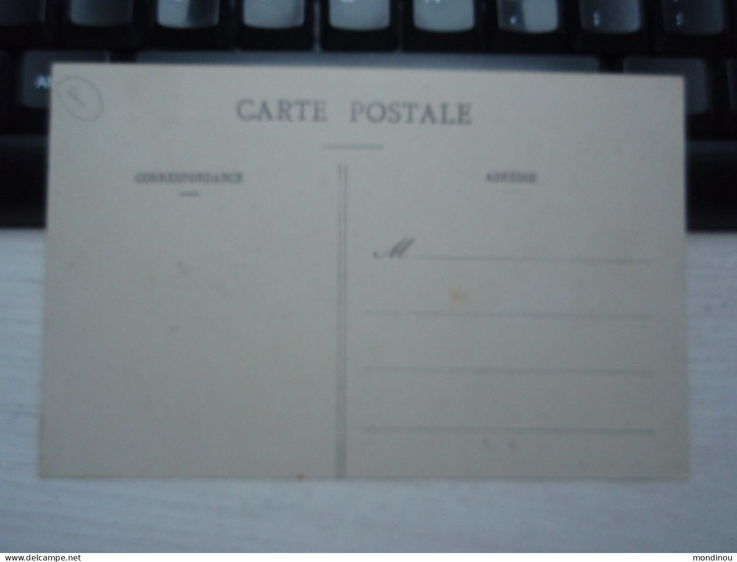 Cpa PONCHES Ecole Et Mairie, Belle Carte, Non écrite. - Meaulte