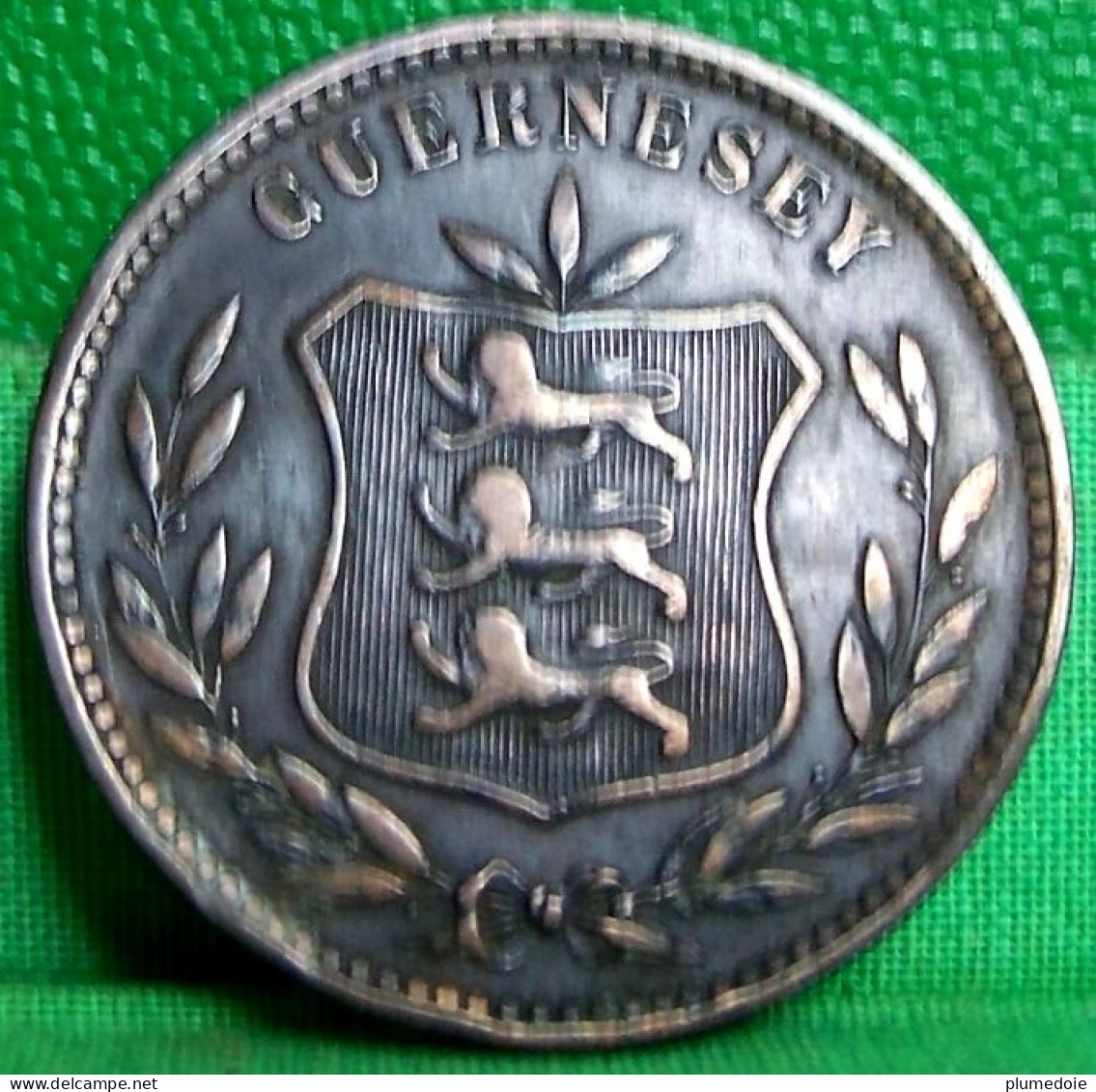 GRANDE BRETAGNE MONNAIE REGIONALE  GUERNESEY 8 DOUBLES 1903 H , HEATON , UK OLD COIN GUERNSEY - Channel Islands