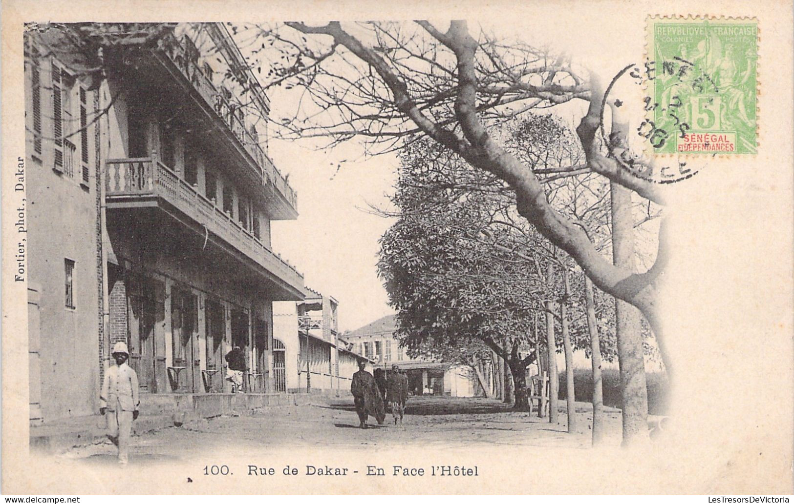 SENEGAL - Rue De Dakar - En Face L'hotel - Carte Postale Ancienne - Senegal