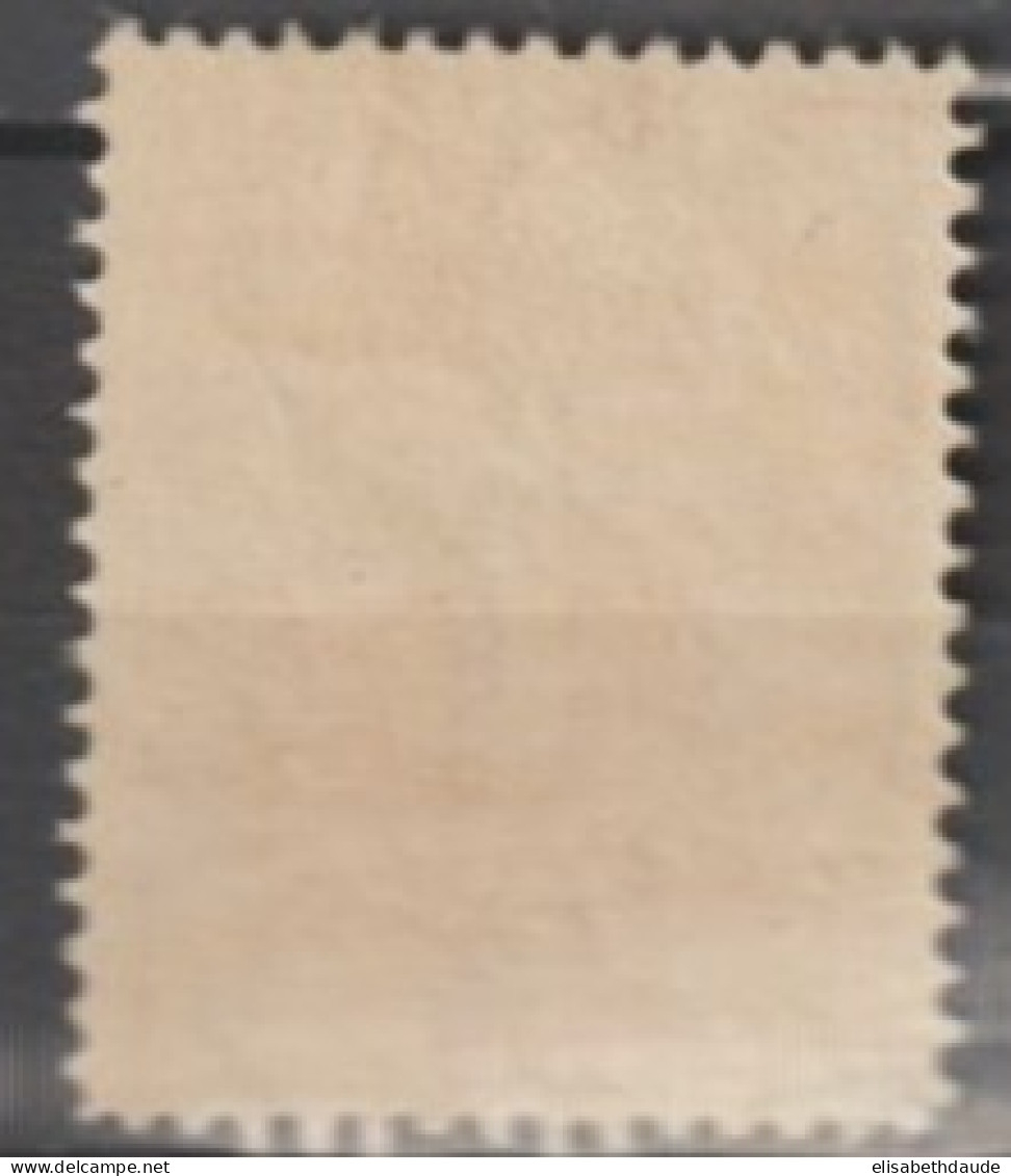 BULGARIE - 1935 - YVERT N°263 * MLH - COTE  = 160 EUR. - INFIME TRACE ANGLE BAS QUASI INVISIBLE ! - Unused Stamps