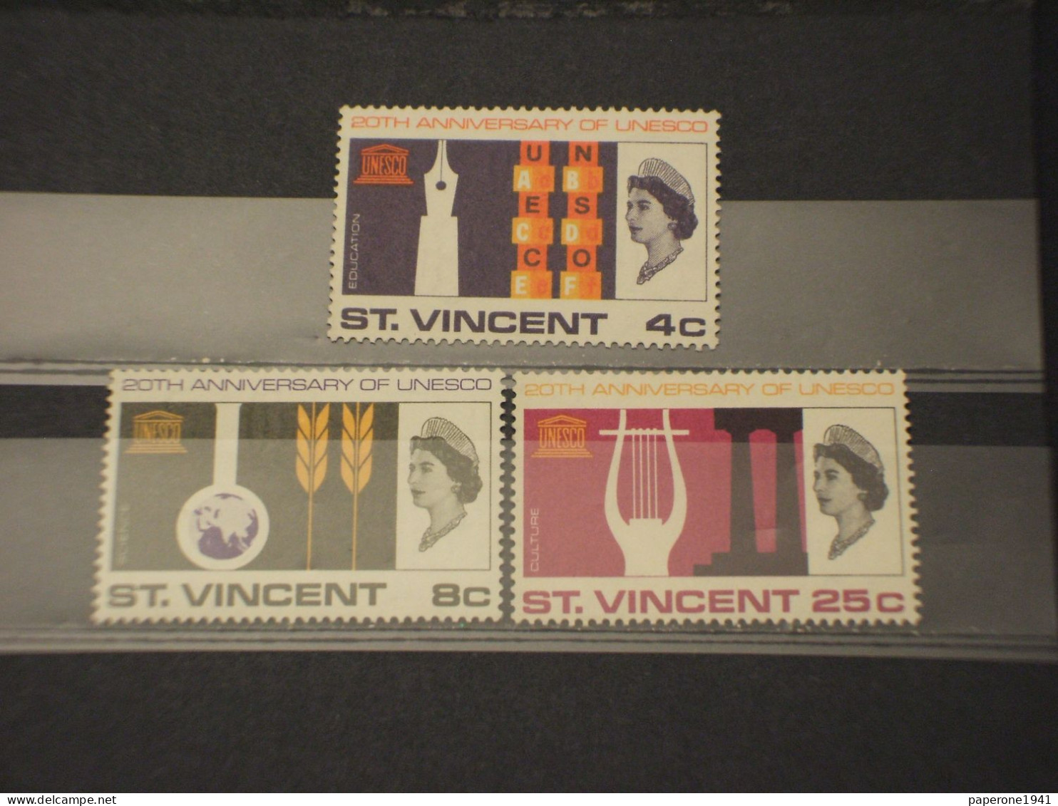 ST. VINCENT - 1966 UNESCO/SPIGA 3 VALORI - NUOVI(++) - St.Vincent (1979-...)