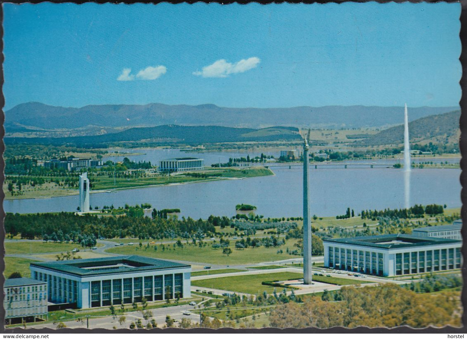 Australien - Canberra - Overlooking Lake Burley Griffin - Perth