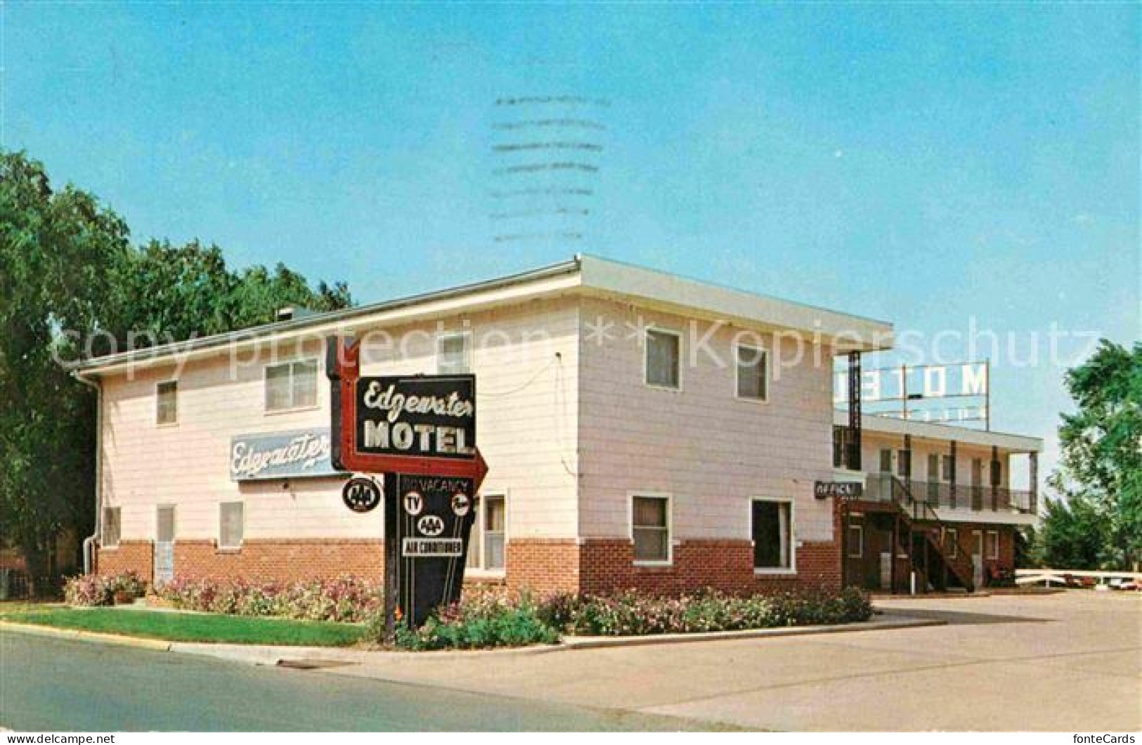 12799498 Chamberlain_South_Dakota Edgewater Motel  - Autres & Non Classés