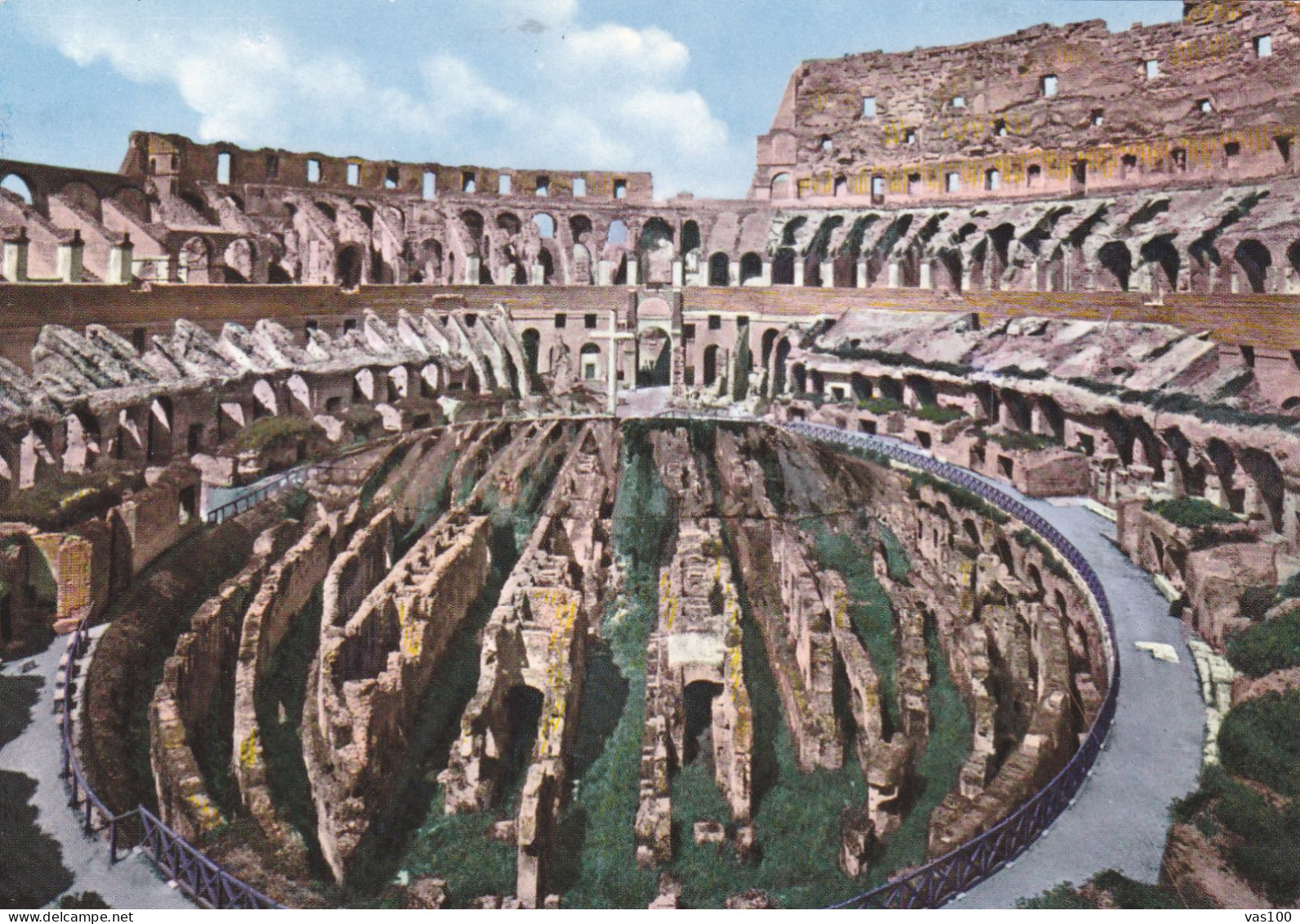 ROMA, COLOSSEO COL NUOVI SCAVI, POSTCARD, ITALIE - Colosseum