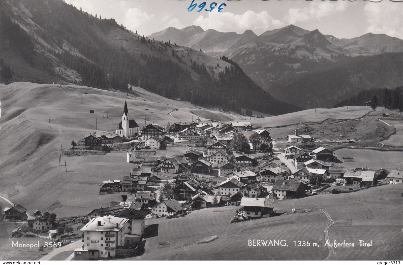 E1668) BERWANG - Tirol - S/W FOTO Blick über Den Ort - Häuser Richtung Kirche - Berwang