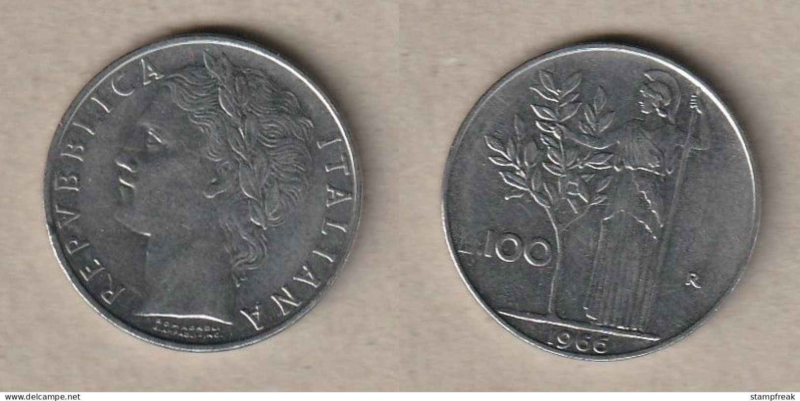 00485) Italien, 100 Lire 1966 - 100 Liras
