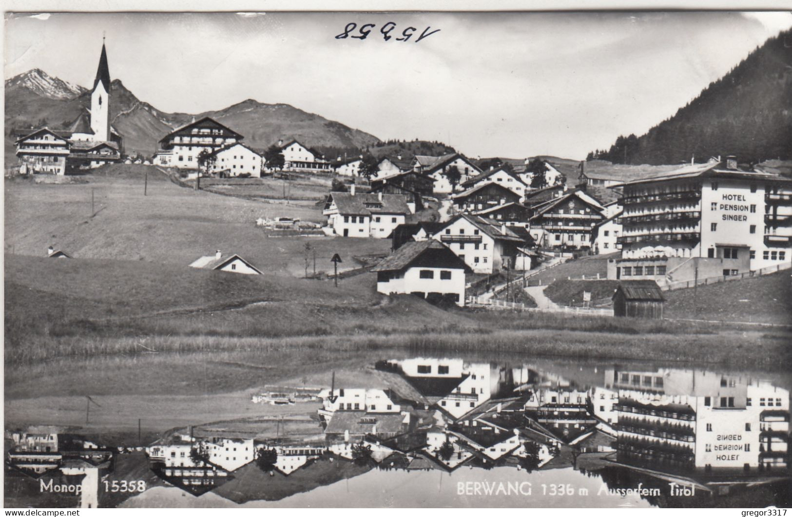 E1692) BERWANG - 1336 M - Ausserfern - Spiegelung Von Häusern U. Hotel Im See - Berwang