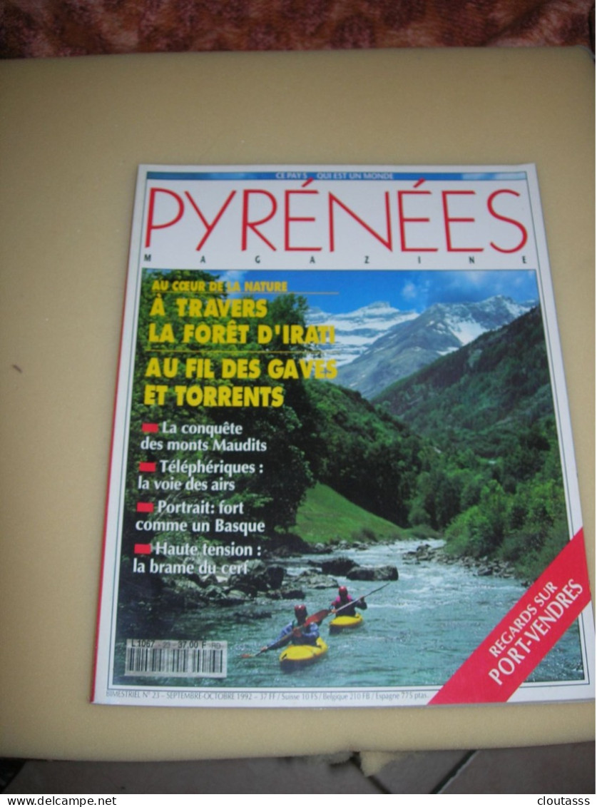 PYRENNEES MAGAZINE) Numéro 23 FORET D'IRATI , MONTS MAUDITS , PORT-VENDRES    état Neuf - Toerisme En Regio's