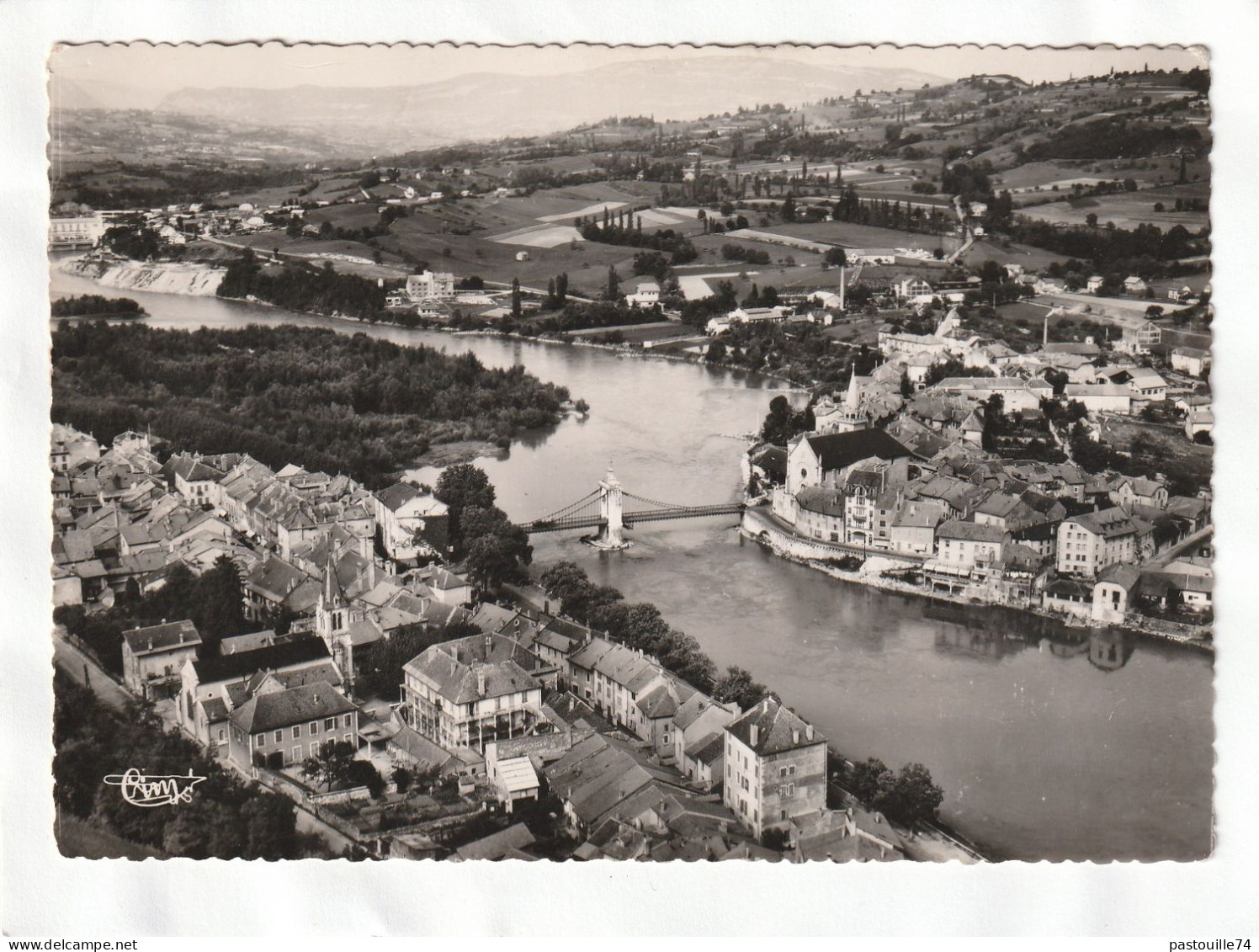 CPM. 15 X 10,5  -  SEYSSEL  - Vue Aérienne - Les Deux Seyssel Et Le Pont Sur Le Rhône - Seyssel