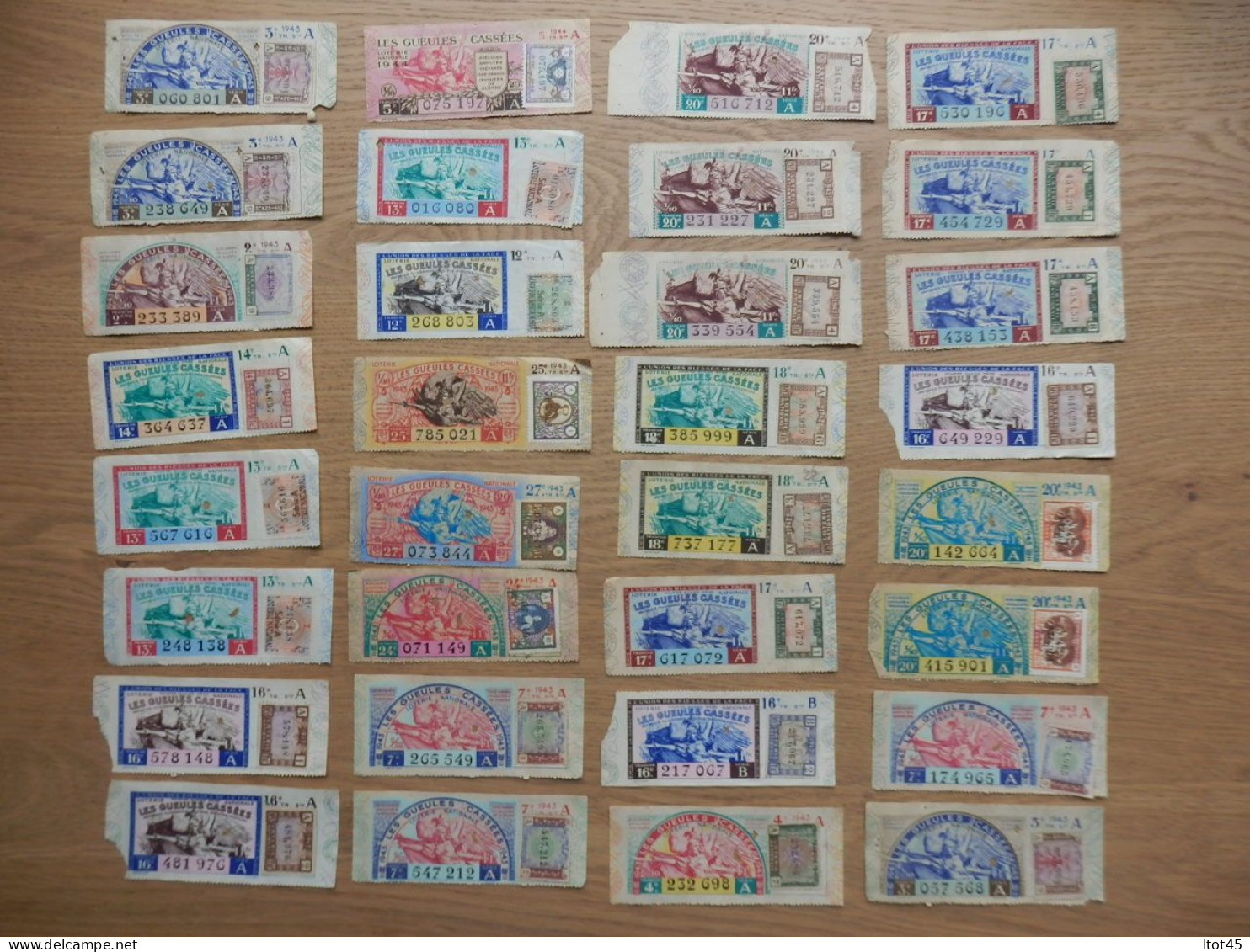 LOT DE 32 BILLETS DE LOTERIE LES GUEULES CASSEES - Billetes De Lotería