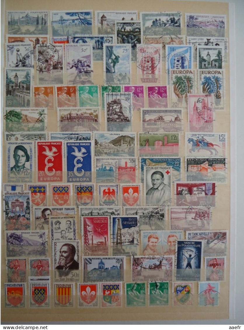 France 1876/2022 - 1231 timbres différents + 18 lettres et documents - 119 MNH - 40 séries complètes