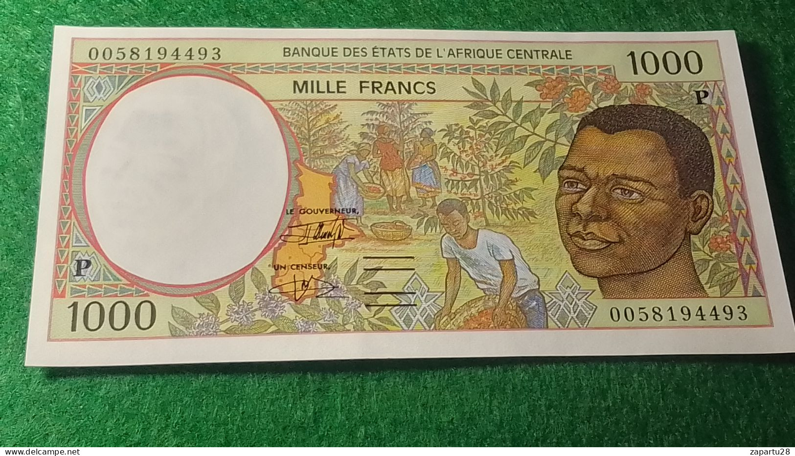 ORTA AFRİKA  EKVATOR GİNESİ-2000    1000    FRANK       UNC - Central African States