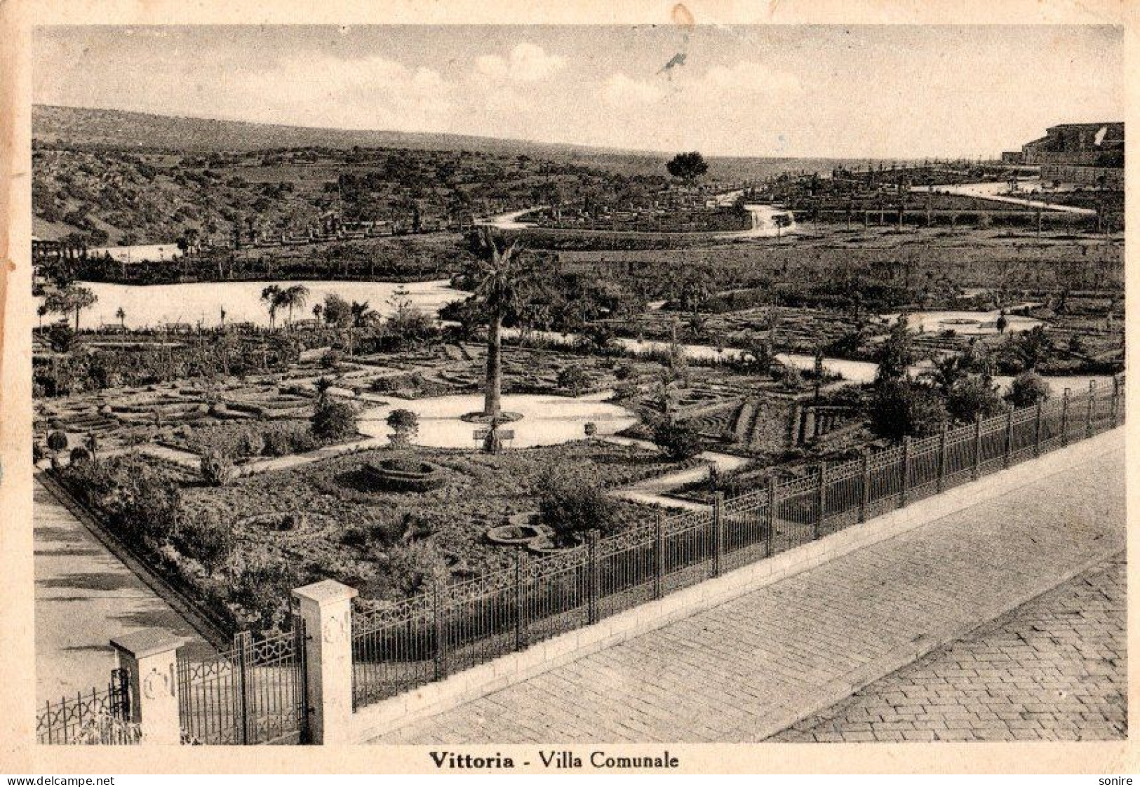VITTORIA (RAGUSA) VILLA COMUNALE - ED.CONSOLINO - VG FG - C7193 - Ragusa