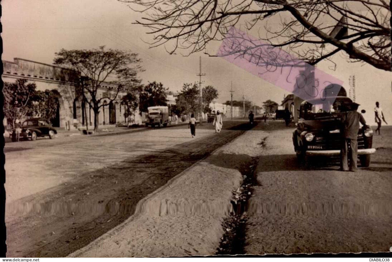 FORT-LAMY   ( TCHAD  - A.E.F. )  LA RUE EDOUARD RENARD - Tchad