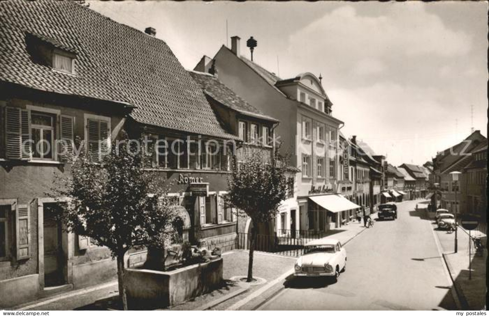 41791495 Gruenstadt Hauptstrasse Brunnen Gruenstadt - Gruenstadt