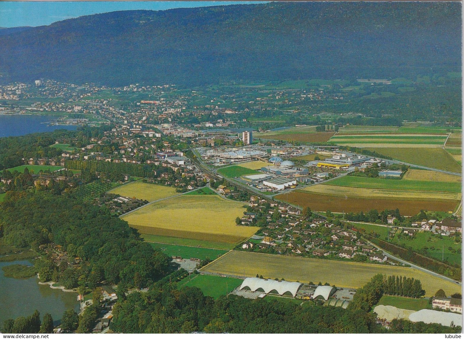 Marin Epagnier - Vue Aérienne       Ca. 1990 - Marin