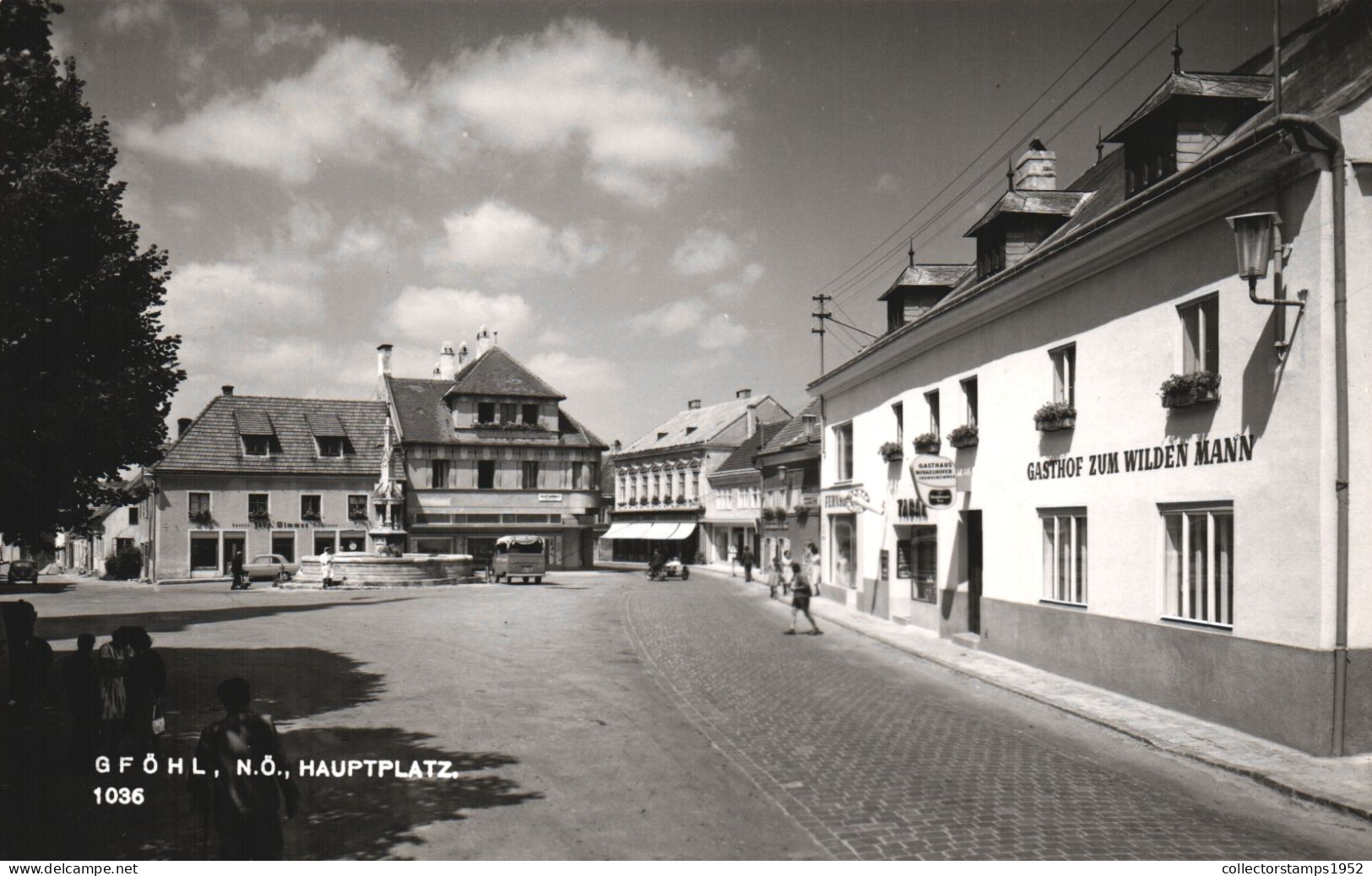 GFOHL, KREMS, ARCHITECTURE, FOUNTAIN, PENSION, CARS, AUSTRIA - Krems An Der Donau