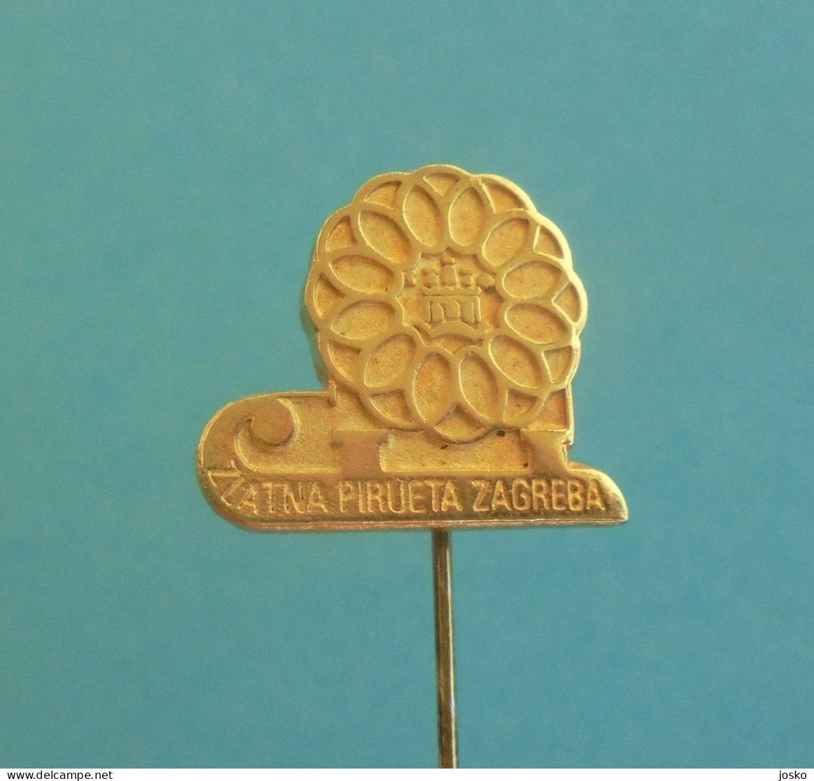 THE GOLDEN SPIN OF ZAGREB Croatia ExYugoslavia Pin Figure Skating Patinage Artistique Eiskunstlauf Pattinaggio Artistico - Patinage Artistique