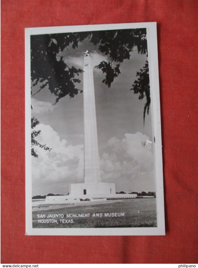 RPPC.  San Jacinto Monument & Museum.   Houston Texas > Houston    Ref 6289 - Houston