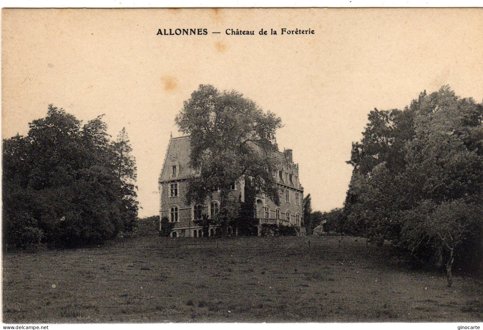 Allonnes Chateau De La Foreterie - Allonnes