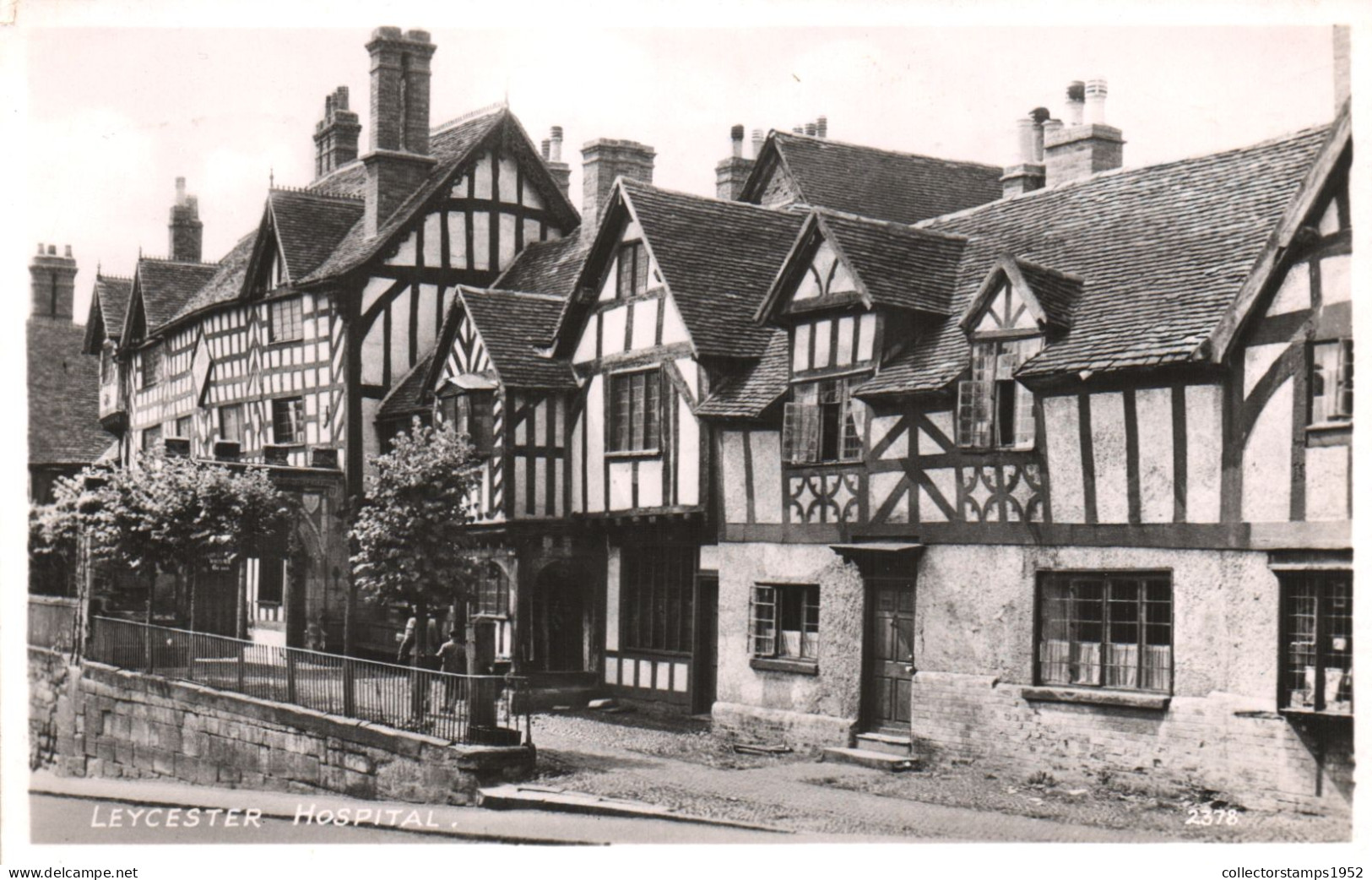 WARWICK, LEYCESTER HOSPITAL, ARCHITECTURE, UNITED KINGDOM, POSTCARD - Warwick