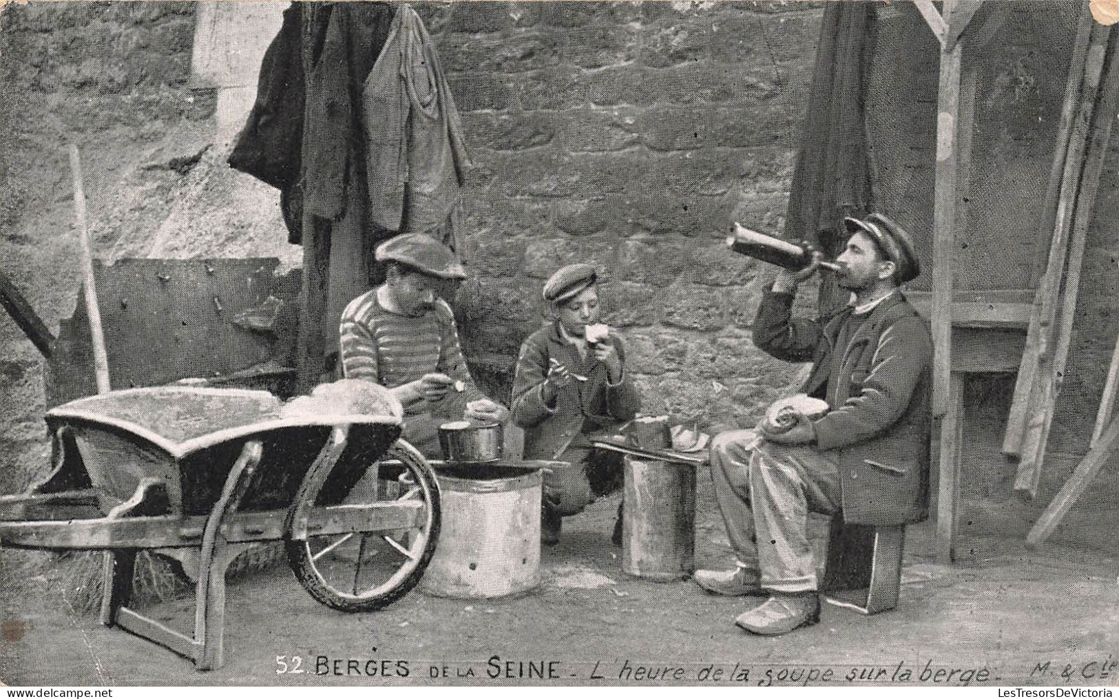 FRANCE - Berges De La Seine - L'heure De La Soupe Sur La Berge - Carte Postale Ancienne - Sonstige & Ohne Zuordnung