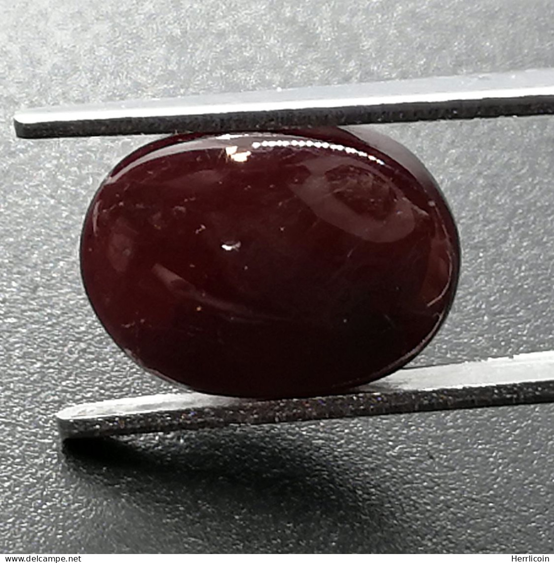 Rubis Traités (GF) De MADAGASCAR - Cabochon 6.45 Carats - Rubino