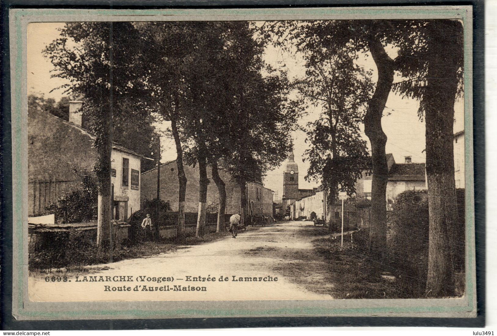 CPA - LAMARCHE (88) - Aspect De L'entrée Du Bourg Par La Route D'Aureil-Maison En 1932 - Lamarche