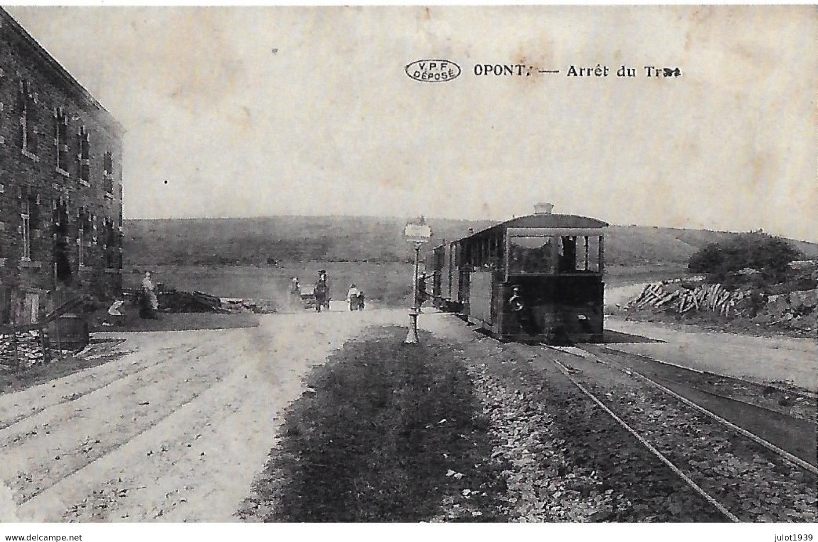 OPONT ..-- Jolie REPRODUCTION Du TRAM à L' ARRET . Dos Vierge !! - Paliseul