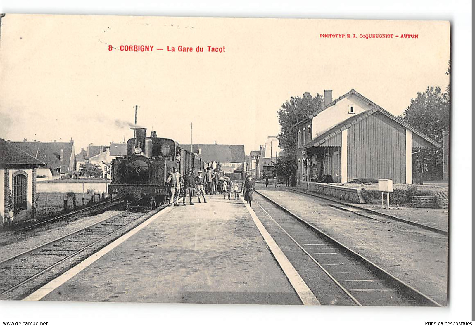 CPA 58 Corbigny La Gare Et Le Train Tramway  - Corbigny