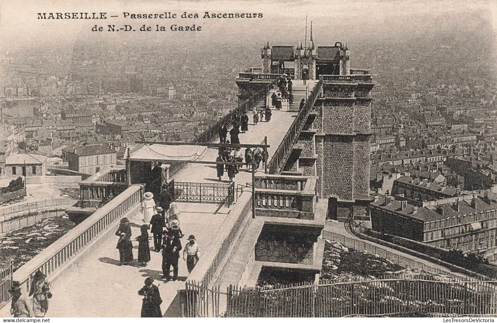 FRANCE - Marseille - Passerelle Des Ascenseurs De ND De La Garde - Animé - Carte Postale Ancienne - Notre-Dame De La Garde, Funicular Y Virgen